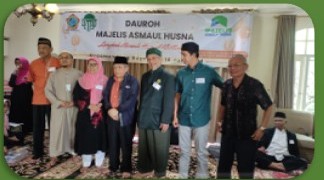 Peserta dauroh YSMB di Mega Mendung Bogor